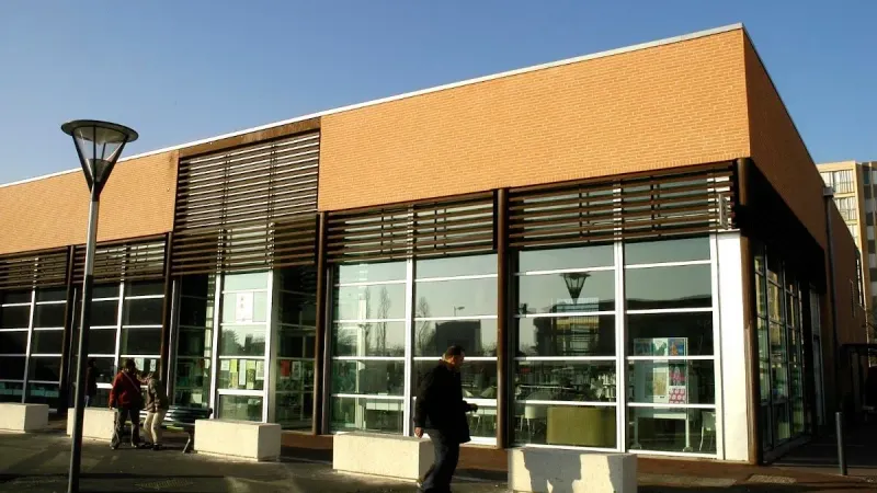 Médiathèque des Izards