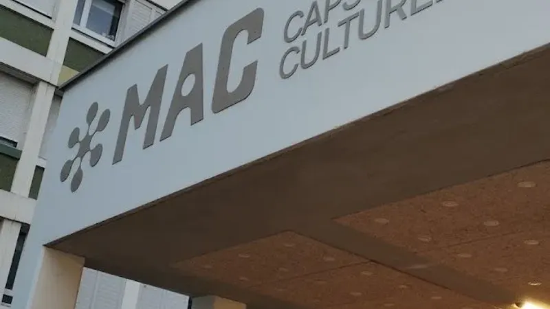 MAC - Capsule Culturelle